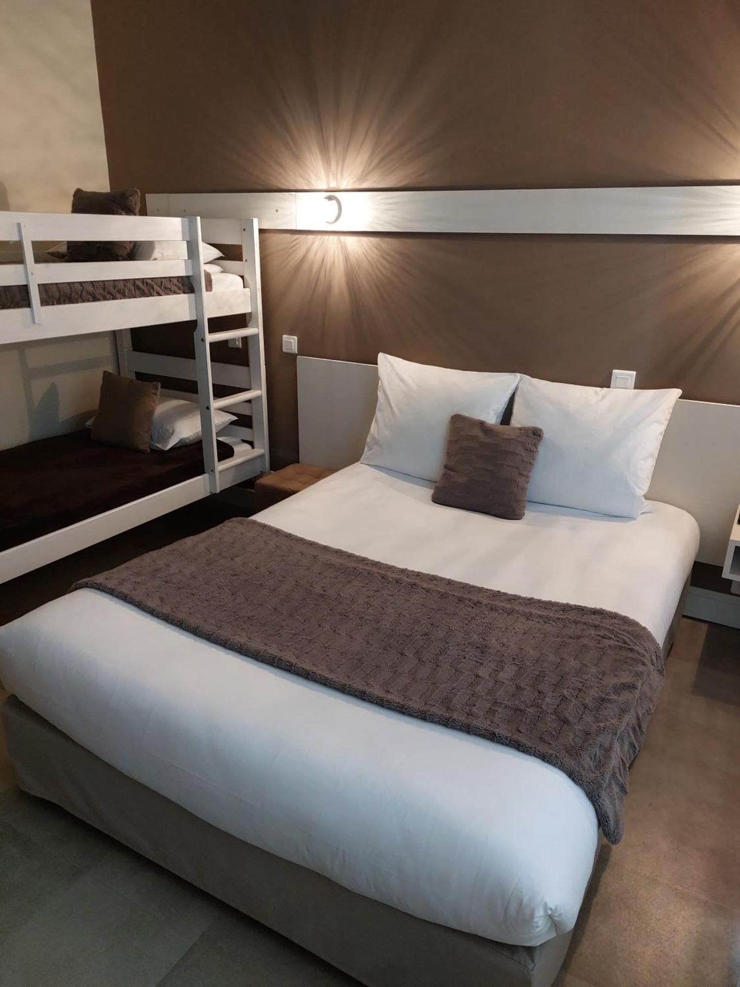 Cit'Hotel L'Europe - Cholet Gare Exterior foto