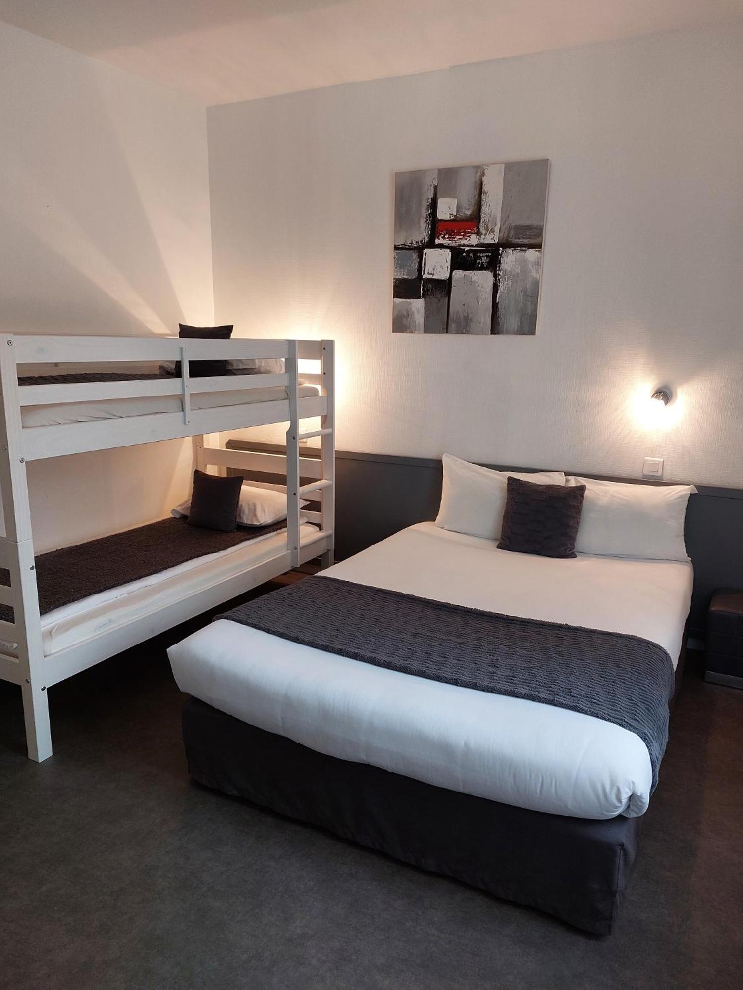 Cit'Hotel L'Europe - Cholet Gare Exterior foto