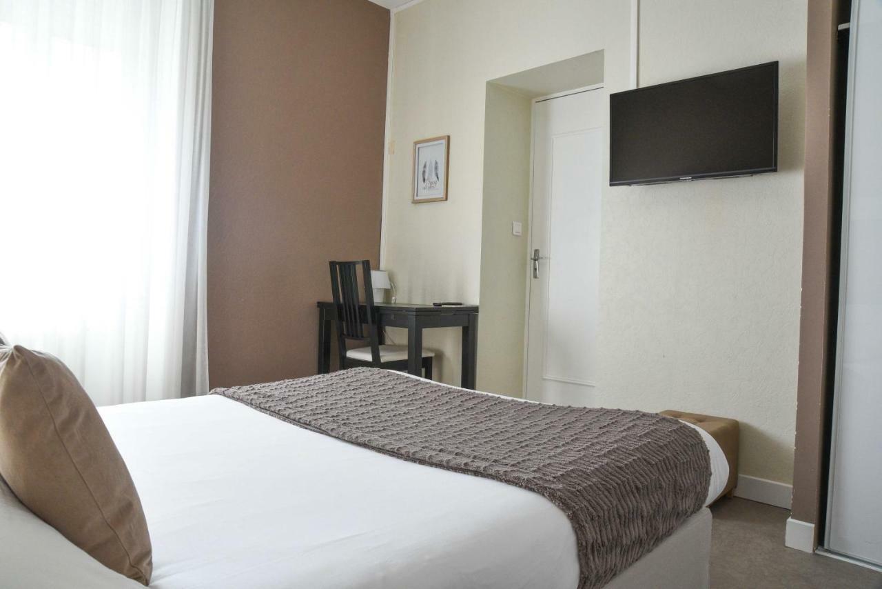 Cit'Hotel L'Europe - Cholet Gare Exterior foto